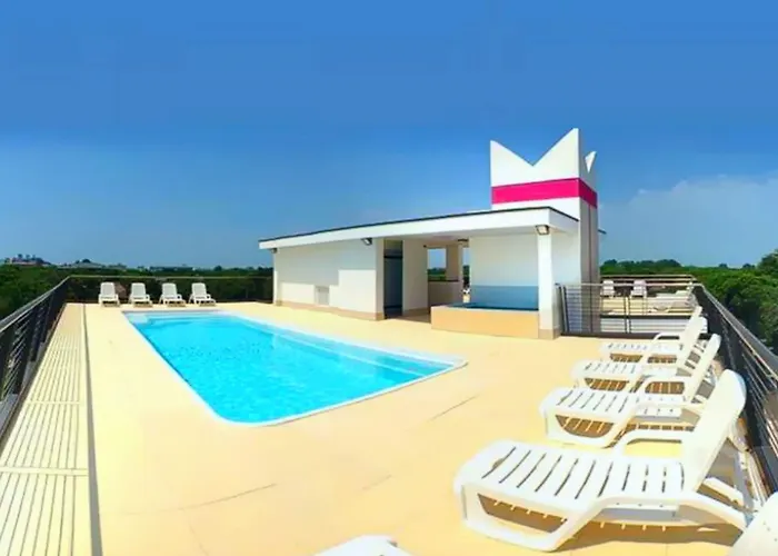 Sunny Terrace And Modern Comforts By The Pool