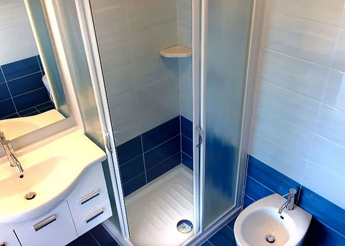 Apartment Sunny Terrace And Modern Comforts By The Pool Bibione